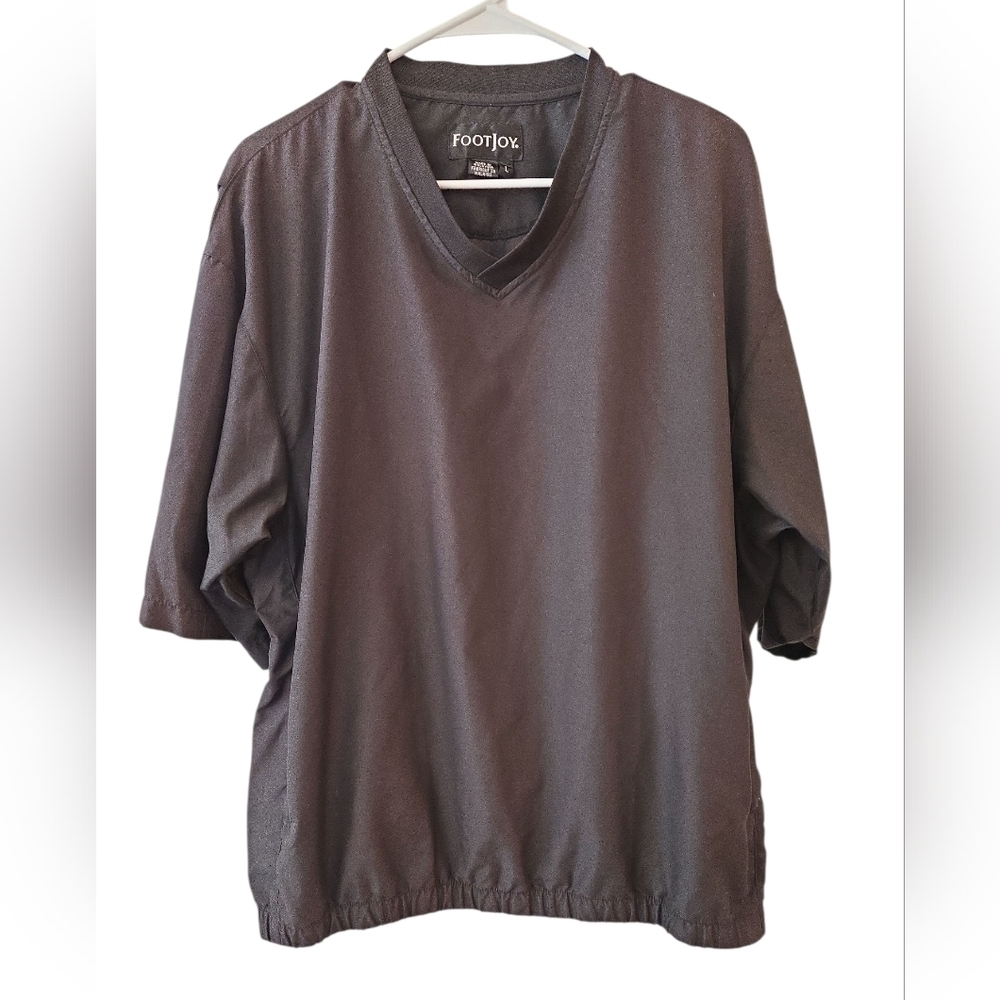 FOOTJOY WINDSHIRT SHORT SLEEVE  PULLOVER WITH SIDE POCKETS. BLACK.